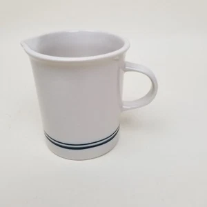 Epoch Korea Steinzeug Milchkännchen 4" hoch mit blauen Streifen - Bild 1 von 5