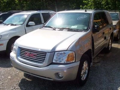 02 03 04 05 06 07 TRAILBLAZER 02-07 ENVIADO PASAJERO BRAZO DE CONTROL SUPERIOR DELANTERO Foto 1 de 4