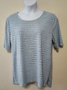 CHICO'S TRAVELERS Women's Top Size 3 US XL Light Blue Short Sleeve Texture Slits - Picture 1 of 10