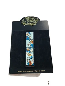 Disney Auctions Photo Booth Shots Donald Duck LE 100 Pin - Imagen 1 de 4