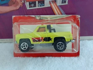 DE COLECCIÓN MAJORETTE #228 291 DEPANNEUSE AMARILLO CHEVY BLAZER TARJETA BLISTER M/NM - Imagen 1 de 6
