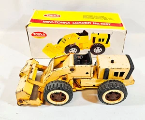 Vintage Mini Tonka Loader, NO.1087, Made in Canada, Boxed, Collectable - Picture 1 of 15