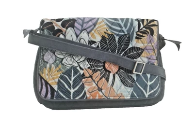 New VERA BRADLEY Crossbody floral purse Shoulder Bag paisley colorful handbag - Image 1 of 4