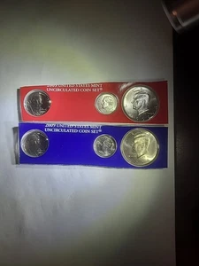 2009  *SATIN* P&D Kennedy Halfs, Jefferson Nickels  & Roosevelt Dimes Mint Cello - Picture 1 of 6