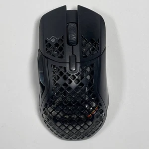 SteelSeries Aerox 5 - Holey RGB Gaming Maus - Ultraleicht Wasserdicht - Bild 1 von 4