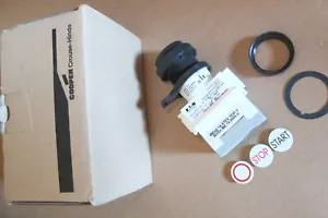 Pulsador Eaton CEAG Crouse Hinds EX 1S+10E ATEX GHG4188115R0001 - Imagen 1 de 4