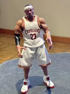 NBA Heroes Series 1 Lebron James #23 Cleveland Cavaliers 12" Figure - Picture 1 of 8