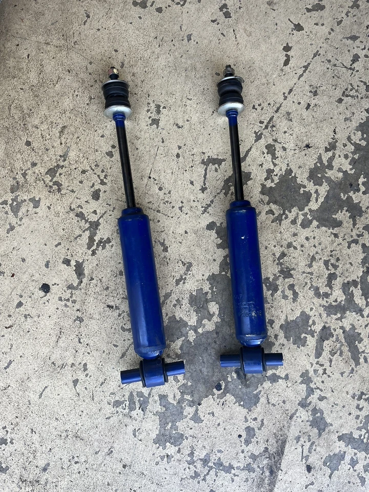 Amortiguador delantero para Cadillac DeVille 1965~1970 apenas usado Foto 1 de 1