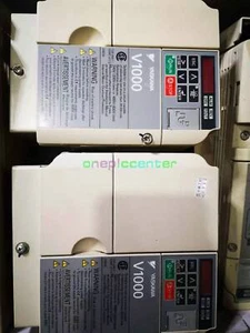 1 pieza Yaskawa CIMR-VU4A0011FAA, V1000 7,5 HP 3 fases 380-480 V 11A VFD - Imagen 1 de 1