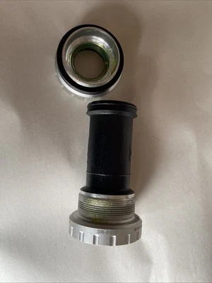 New Shimano Deore XT SM-BB70 Bottom Bracket Mountain Bike 68/73mm - Image 1 of 3