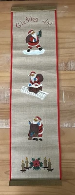 Icelandic Linen Wall Hanging Santa “Merry Christmas” “Gleðileg Jól” Iceland - Image 1 of 4