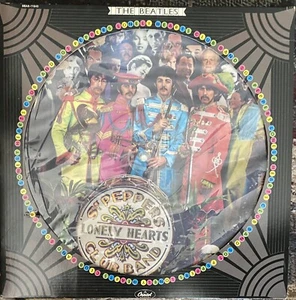 THE BEATLES SGT. PEPPERS LONELY HEARTS CLUB BAND LTMD ED. PICTURE DISC 1978 - Picture 1 of 4