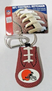 NFL Cleveland Browns Football strukturierter Schlüsselanhänger mit Karabiner von GameWear - Bild 1 von 1