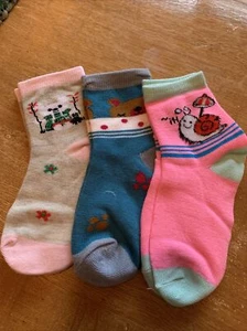 Kids Decorative Ankle Socks Fits Size M Ages 5-8 Brand New - Picture 1 of 2