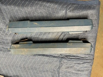 Chrysler Cordoba 1976 juego de funda de asiento izquierda derecha plástico muy bonito par 76 Foto 1 de 4