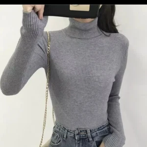 Long sleeve pullover turtleneck sweater - Picture 1 of 3