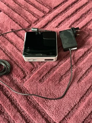 Intel NUC i5 D54250WYK - Bild 1 von 2