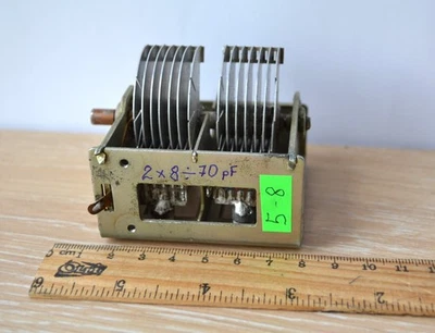 Capacitor variável de ar de duas seções 1000V 2x8-70pF vintage soviético URSS funcionando - Imagem 1 de 4
