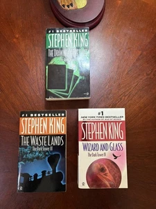 Stephen King The Dark Tower 2,3,4 Trade Paper Back Lot! Great Condition! Look! - Picture 1 of 5