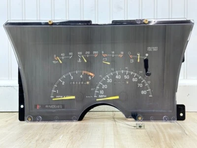 1994 Chevy GMC C/K Truck, Suburban OEM INSTRUMENT GAUGE CLUSTER SPEEDO w/TACH - Image 1 of 4