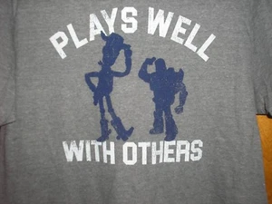 2XL Toy Story ~ Plays Well With Others ~ Men's Tee Shirt NWT Buzz & Woody - Picture 1 of 2