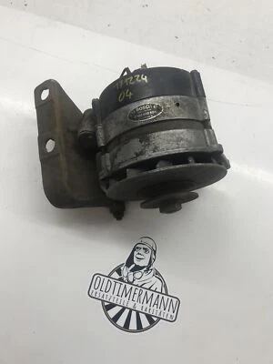Generator Lichtmaschine Bosch 0120400504 für Mercedes W111 W113 W110  - Image 1 of 4