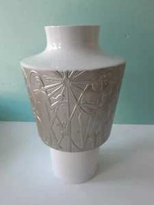 Vase Edelstein Kunstabt Entw. Alfred Turbanisch, umlaufendes Relief (21/199)  - Bild 1 von 11