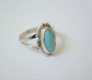 NAVAJO Turquoise Ring Size 8.5 Sterling Silver Signed ELAINE SAM ES Navajo - Picture 1 of 3