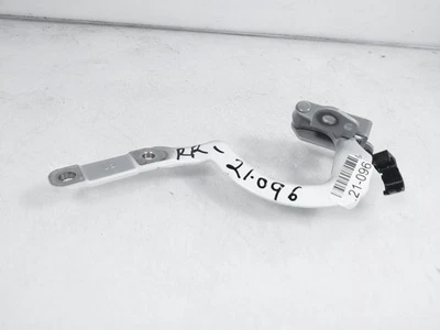 Acura Tsx 2011-2014 年货车后乘客右后备箱铰链 68610-Tl0-G00zz 白色 — 第 1/4 张图片