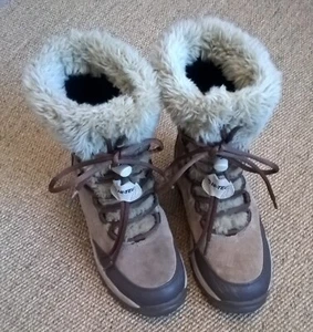HI-TEC St.Moritz 200 Thinsulate Womens Boots Great Condition UK Size 6 - Picture 1 of 14