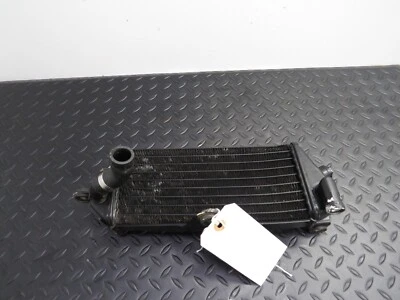 89-04 KAWASAKI KX 500 KX 500 OEM RADIADOR IZQUIERDO DE FÁBRICA ¡BUENO! 39061-1235 Foto 1 de 4