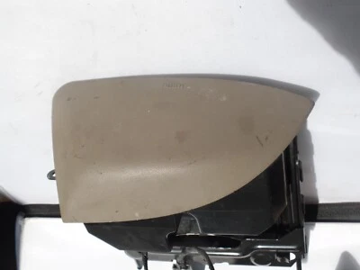 Оригинальный желтовато-коричневый подстаканник для приборной панели Ford Expedition F150 Navigator 1998 1999 2000 2001 годов выпуска 97–03 годов выпуска - Изображение 1 из 4