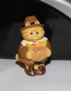 Hallmark 1995 Thanksgiving Cameron Cat Pilgrim Merry Miniatures - No Box - Picture 1 of 5