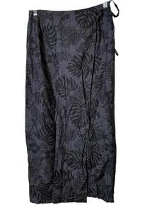 Tommy Bahama Tropical Silk Wrap Midi Skirt Size 8 Floral Beachy Vacation - Picture 1 of 6