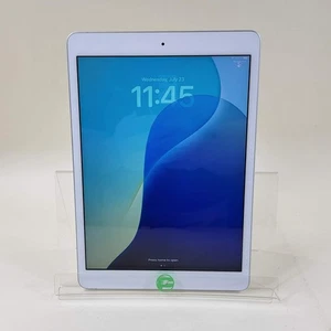 WiFi Only Apple iPad 7th Gen 32GB 18.5 Silver MW752J/A - Picture 1 of 9