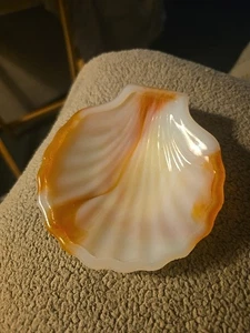 Vintage Orange Swirl Slag Sea Shell Trinket Soap Akro Agate Dish - Picture 1 of 6