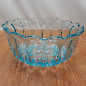 Anchor Hocking Fairfield Light Sky Ice Blue 9" Salad Fruit Bowl 1976 EUC - Picture 1 of 20