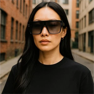 Frye Retro Oversized Squared Shield Sunglasses 100% UV Black Gray - Picture 1 of 8