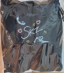 Zapatos de habitación Stray Kids producidos por HAN con bolsa dominATE JAPAN SKZ nuevos de JP - Imagen 1 de 24