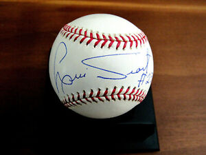 LUIS TIANT # 23 YANKEES RED SOX PITCHER SIGNED AUTO OML BASEBALL JSA AUTHENTIC