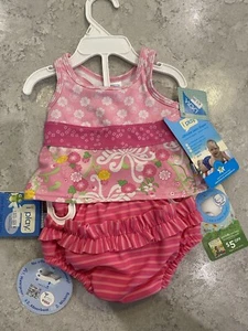 Baby girls size 3-6 months two piece pink swimsuit (11) - Picture 1 of 4