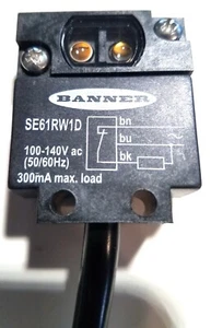 BANNER ENGINEERING ECONO-BEAM SE61RW1D W/30 Diffuse Mode Sensor SPST Solid-state - Picture 1 of 5
