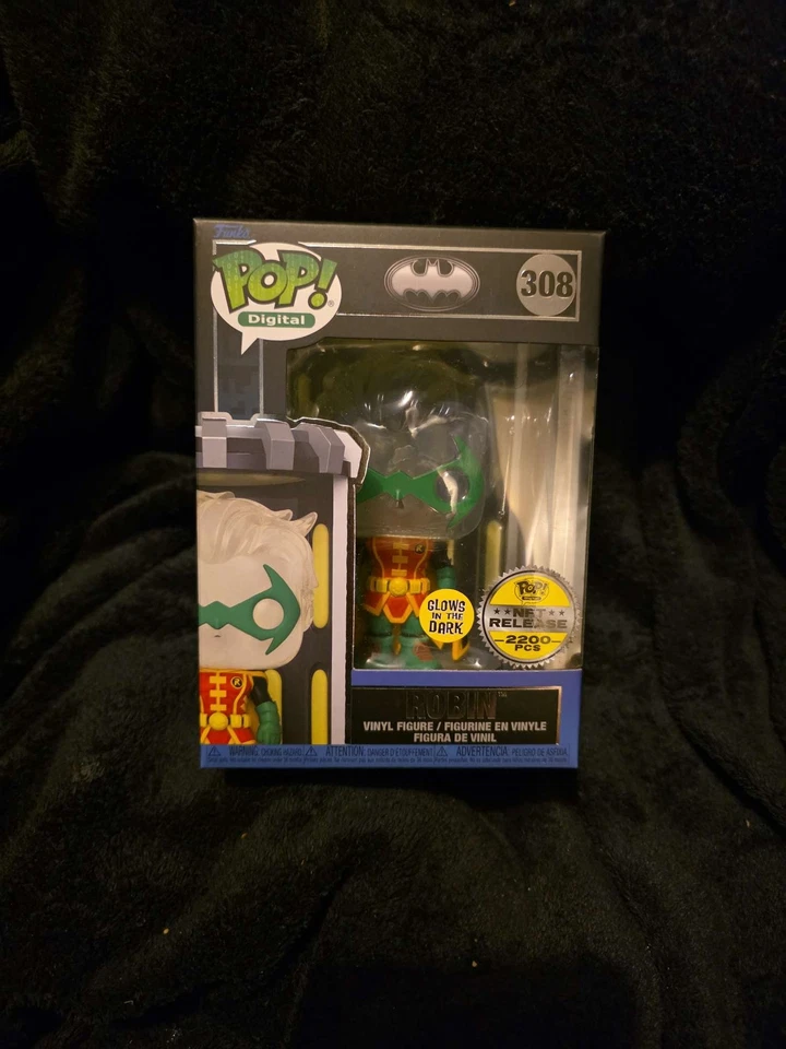 Funko Pop! Digital DC Robin #308 Legendary GITD 2200 Pcs - image 1 of 1
