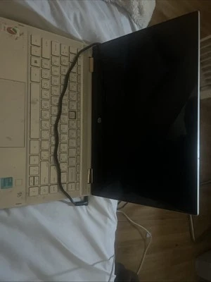 HP Laptop - Image 1 of 2