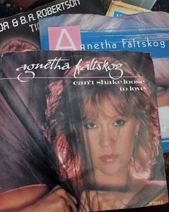 3x Vintage 7inch Singles By Agnetha Faltskog & 1x Vintage 7inch Single By Frida - Picture 1 of 9