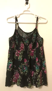 Torrid Kleid Größe 2X, 18/20 Blumenmuster Challis Babydoll kurz gesmoktes Oberteil - Bild 1 von 13