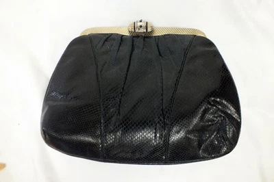 Bolso sin asas vintage negro de piel de serpiente lagarto Judith Leiber Foto 1 de 4