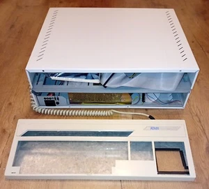Sistema de torre de luz para computadora Atari 520 1040 ST STE Mega Falcon estuche de 2 piezas - Imagen 1 de 20
