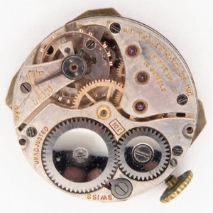 Vintage Wittnauer Caliber 10T 15-Jewel Wristwatch Movement, Good Balance - Picture 1 of 4