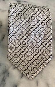 Nautica 100% Silk Woven Light Gray Geometric Tie Made In USA - Picture 1 of 6